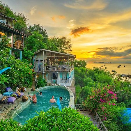 Hotel Selini Hills Labuan Bajo Esterno foto